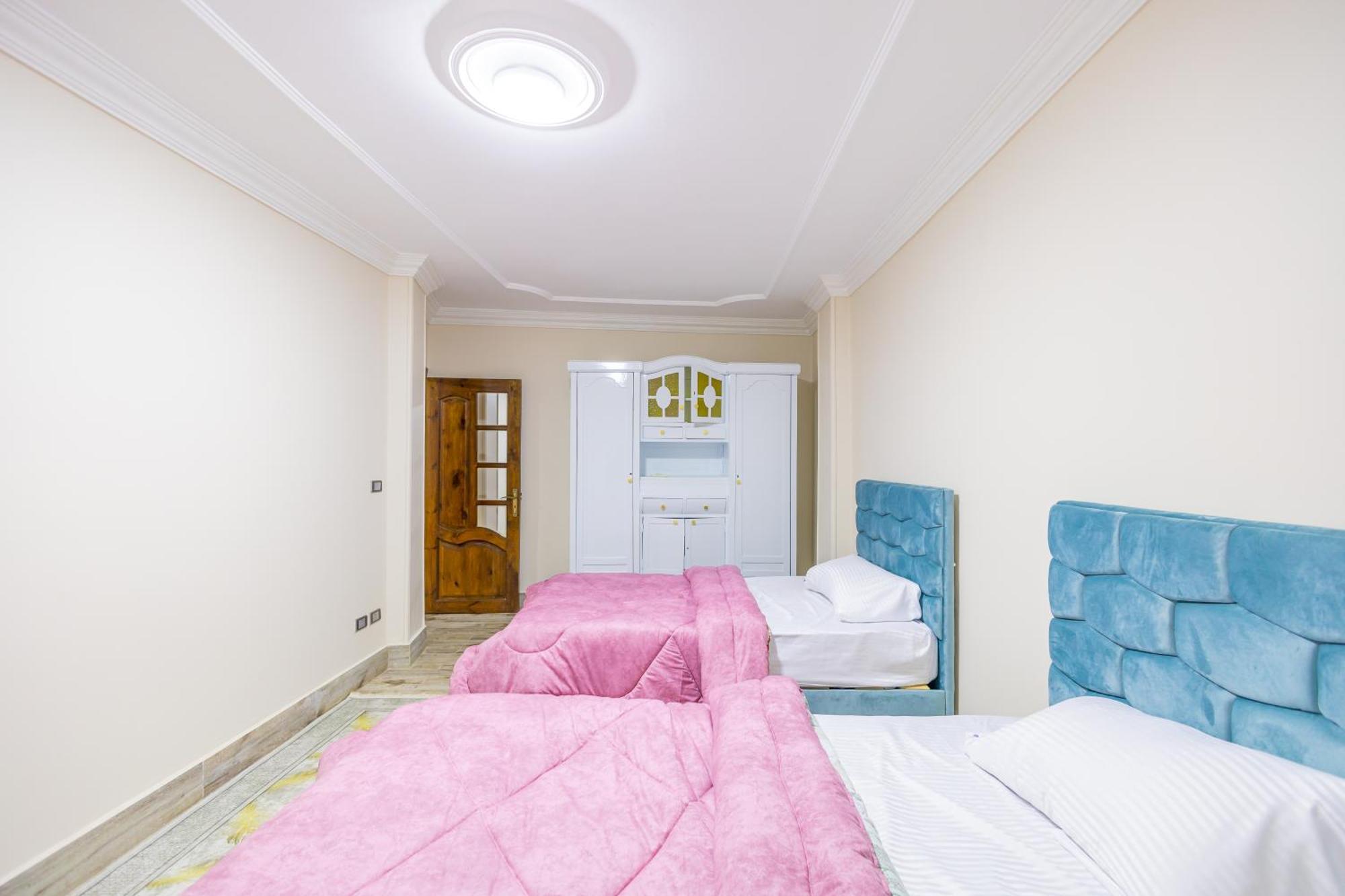 Chez L'Ami Hotel Kafret el-Gabal Екстериор снимка