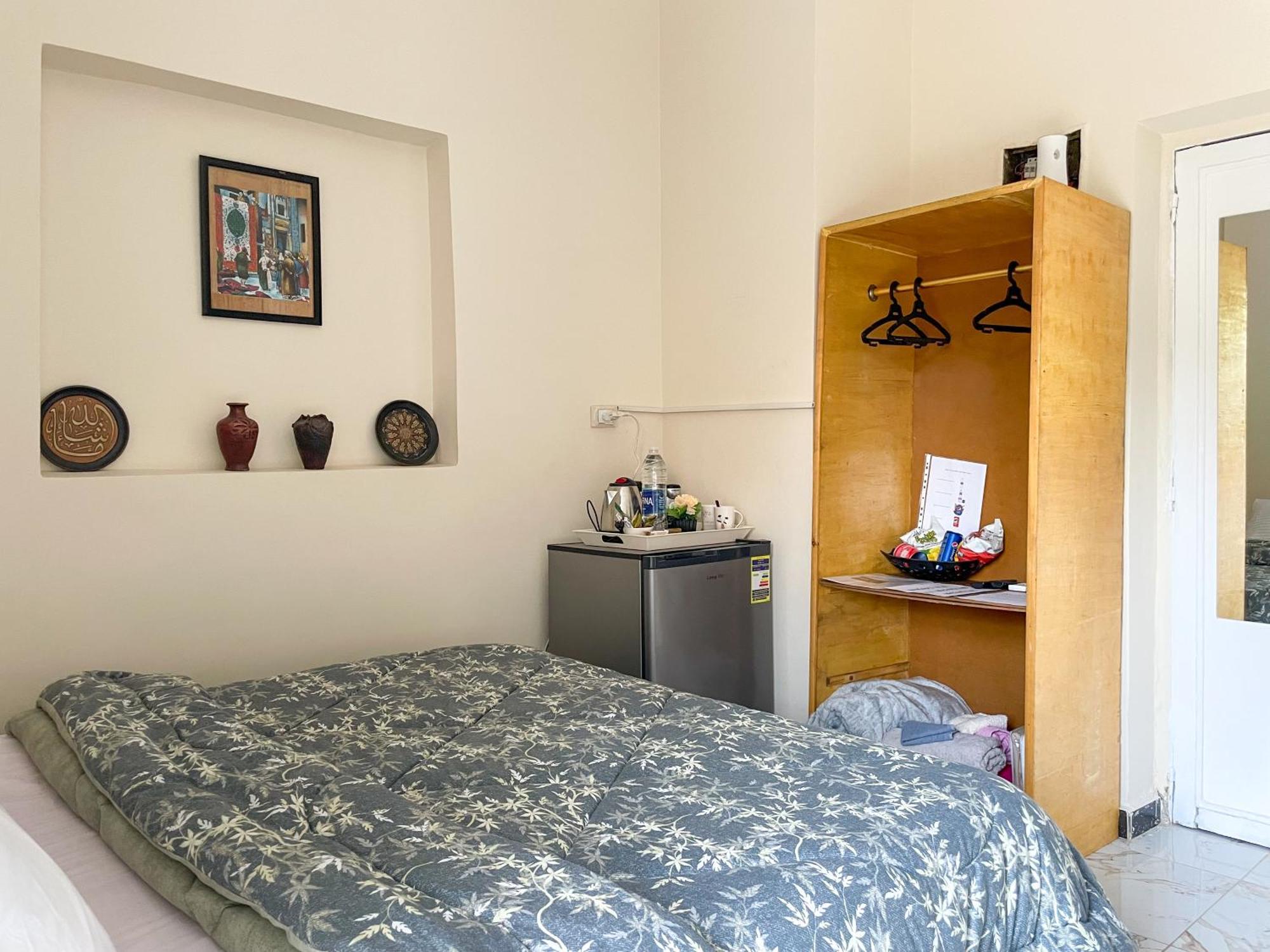 Chez L'Ami Hotel Kafret el-Gabal Екстериор снимка