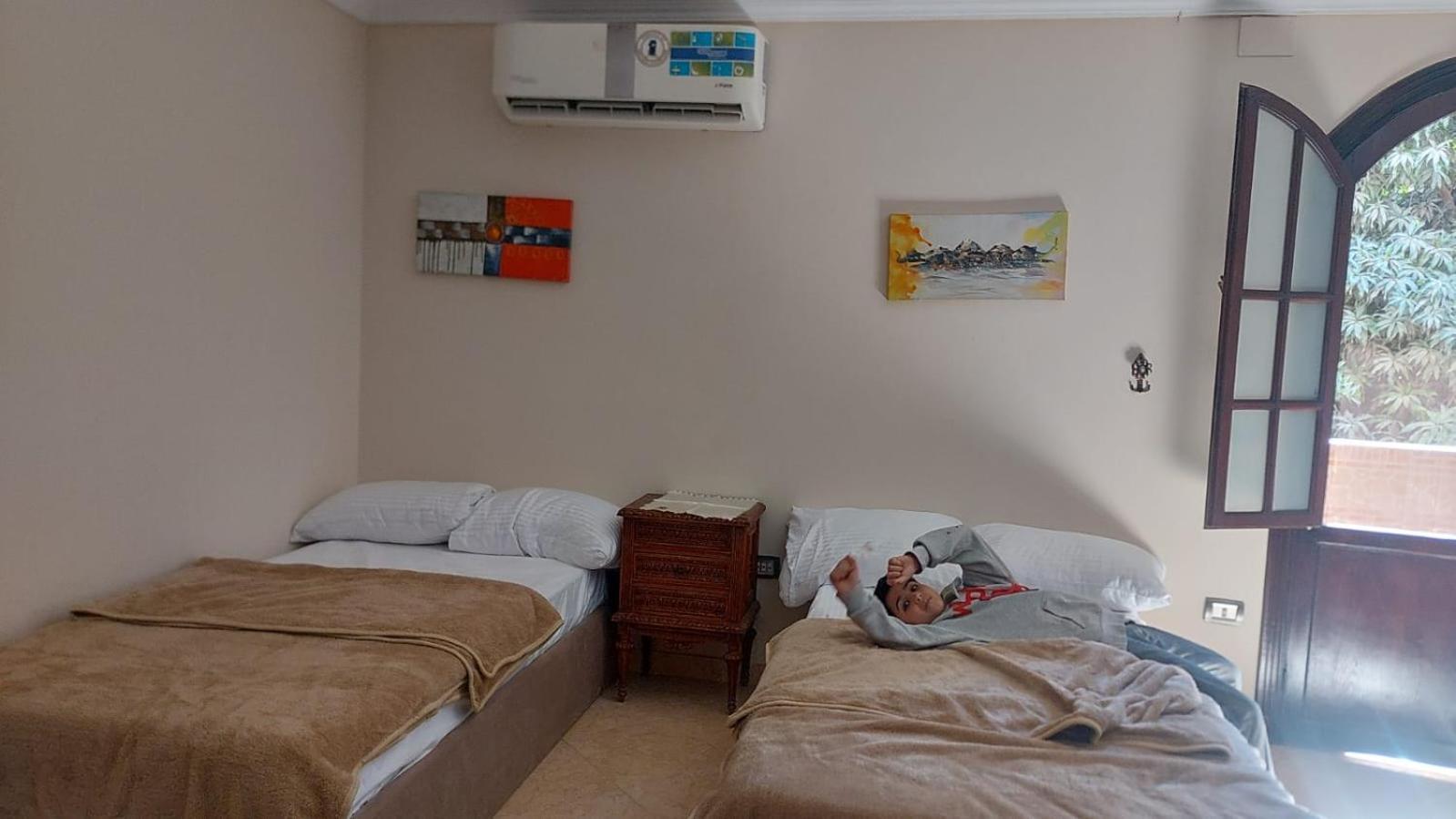Chez L'Ami Hotel Kafret el-Gabal Екстериор снимка